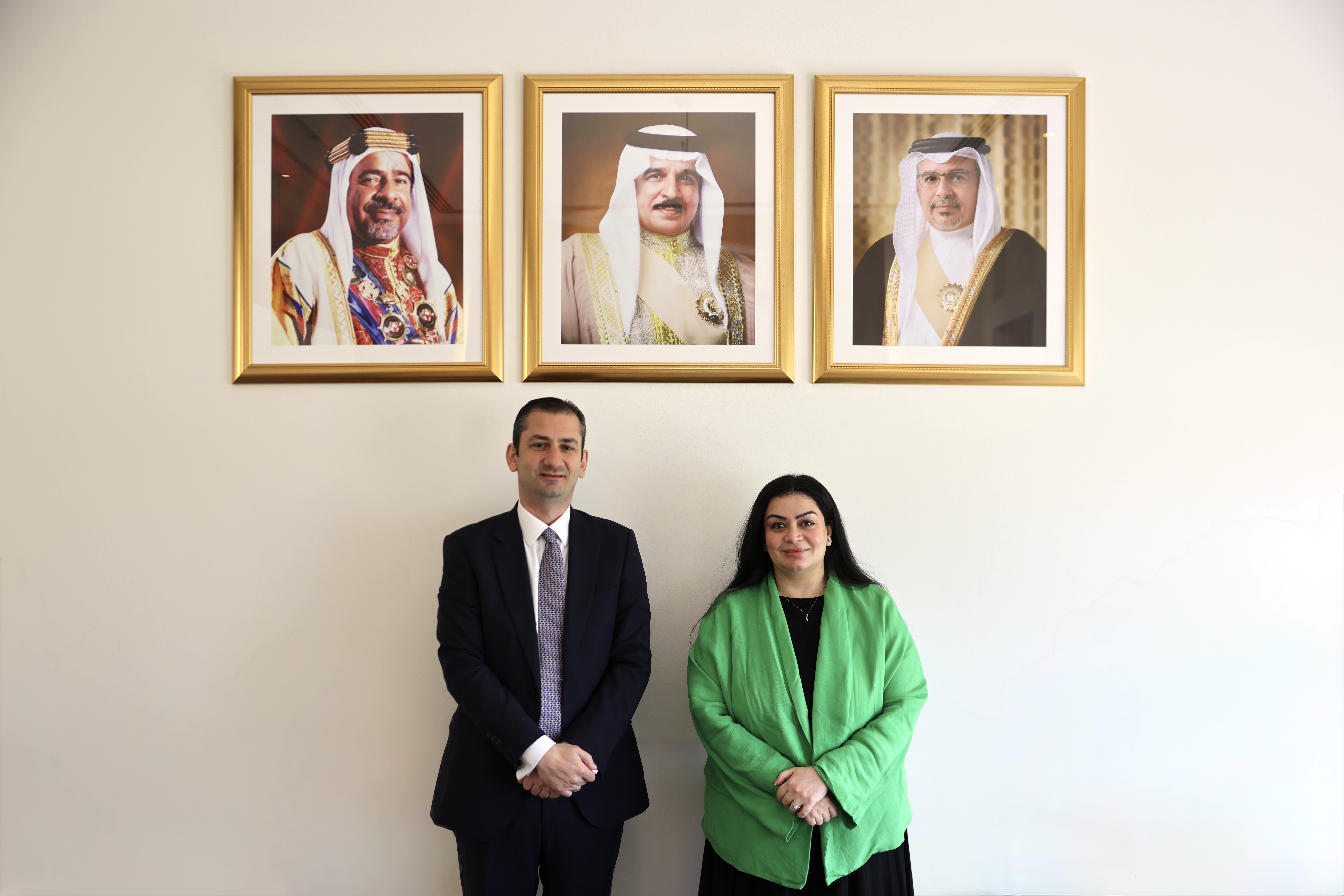 المدير التنفيذي لمركز الملك حمد العالمي للتعايش والتسامح تستقبل سفير جمهورية قبرص لدى مملكة البحرين