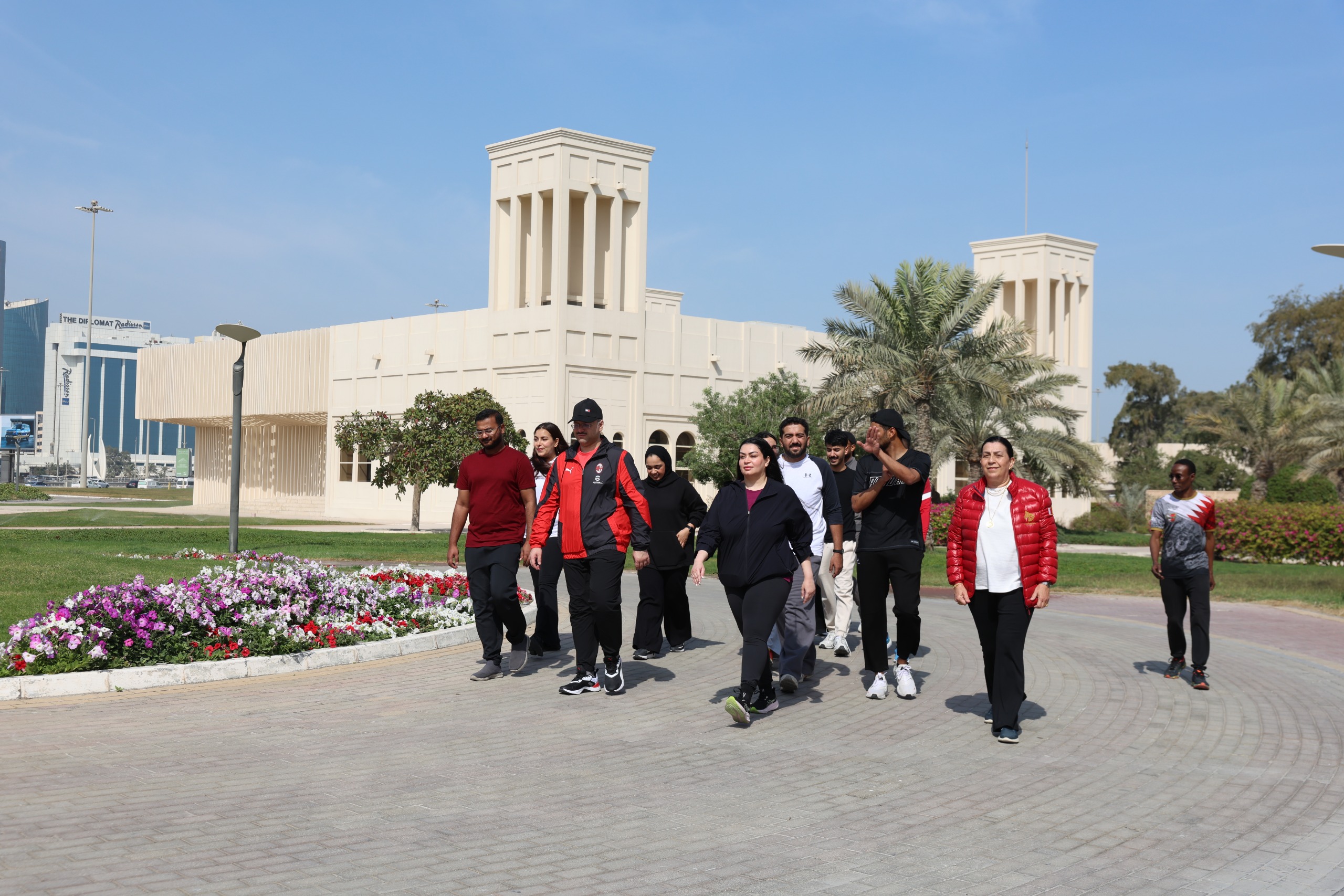 مركز الملك حمد العالمي للتعايش والتسامح ينظم برنامجاً تدريبياً رياضياً بمناسبة اليوم الرياضي لمملكة البحرين