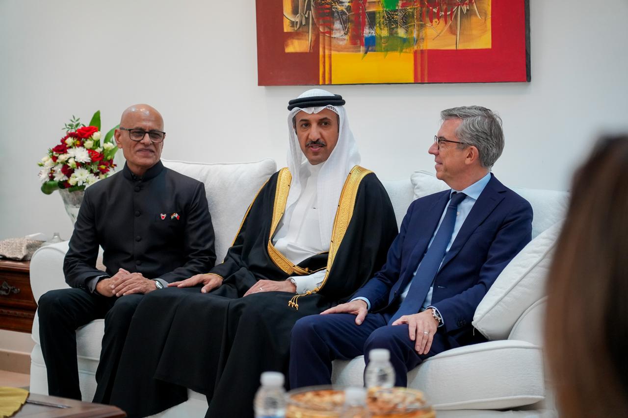 رئيس مجلس أمناء مركز الملك حمد العالمي للتعايش والتسامح: البحرين أنموذج للتآخي الإنساني والاحترام المتبادل بين الأديان والثقافات - Image 5