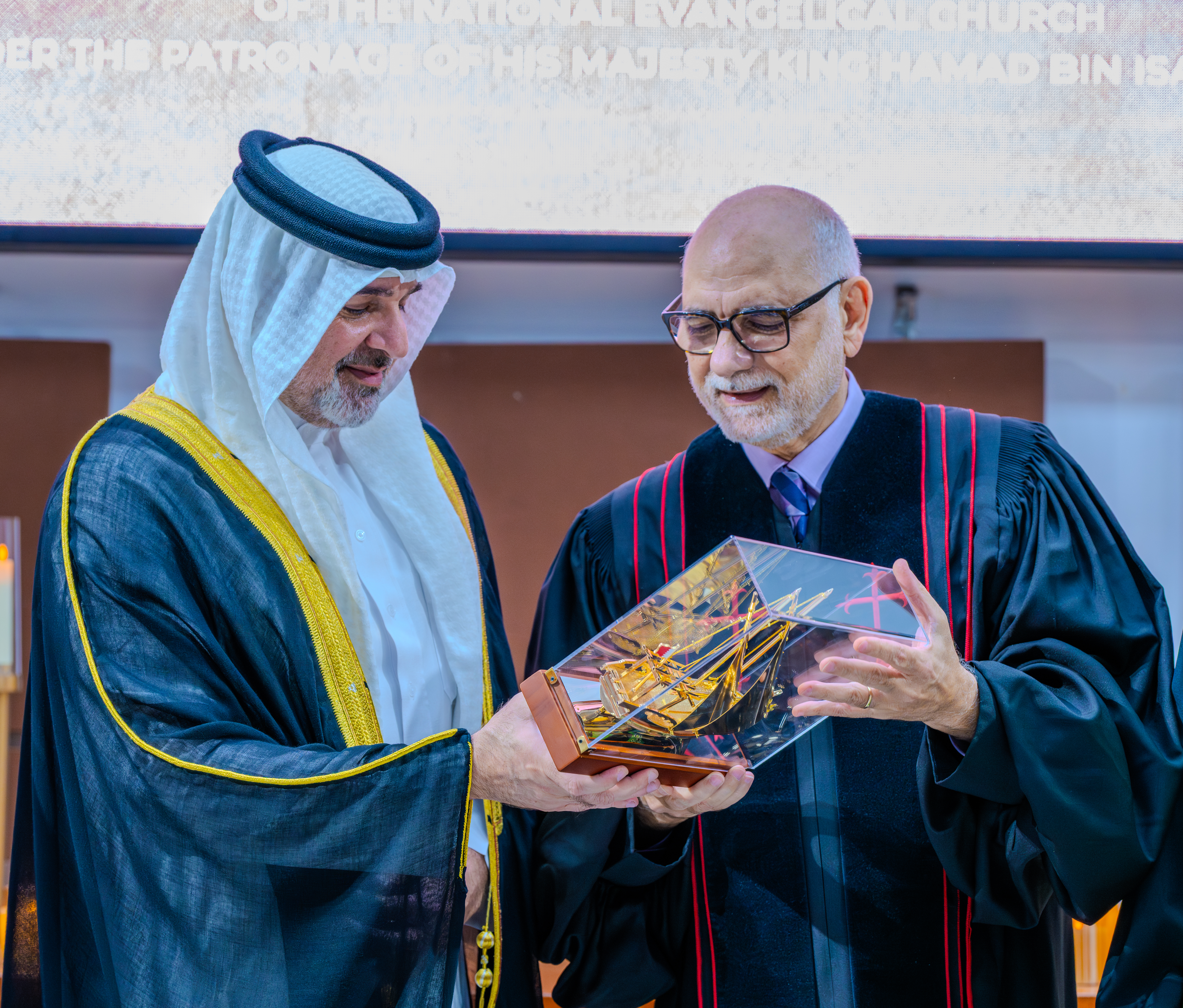 جلالة الملك المعظم ينيب سمو الشيخ عبدالله بن حمد لحضور الاحتفال بمرور 120 عام على تأسيس  الكنيسة الإنجيلية الوطنية في مملكة البحرين بالتعاون مع مركز الملك حمد العالمي للتعايش والتسامح - Image 2
